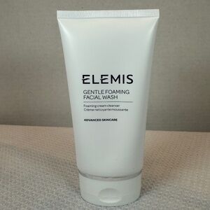 NEW - ELEMIS Gentle Foaming Facial Wash